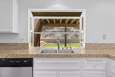  9193 Vista Entrada, Lakeside, CA 92040 - Photo 18