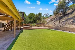 9193 Vista Entrada, Lakeside, CA 92040 - Photo 46