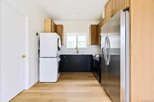 1953 Emerald St, San Diego, CA 92109 - Photo 36
