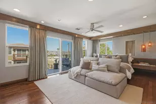 2304 Walmar Ln, San Diego, CA 92109 - Photo 2