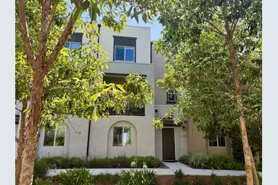  2438 Verano Way, Vista, CA 92081 - Photo 2