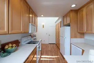 7621 Rainswept Ln, San Diego, CA 92119 - Photo 12