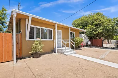  4418 Tremont St, San Diego, CA 92102 - Photo 2