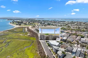 3955 Honeycutt St, San Diego, CA 92109 - Photo 2