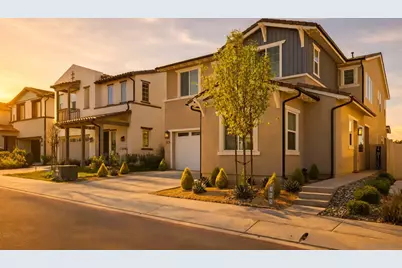  305 Creekview Ct, San Marcos, CA 92078 - Photo 2