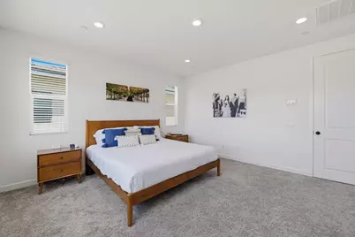  305 Creekview Ct, San Marcos, CA 92078 - Photo 32