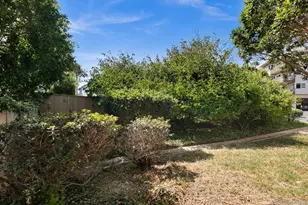 665 Pacific View Dr, San Diego, CA 92109 - Photo 26