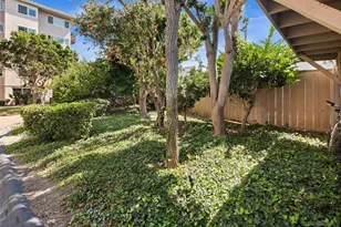 665 Pacific View Dr, San Diego, CA 92109 - Photo 22