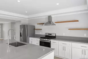 9003 Davenrich St, San Diego, CA 91977 - Photo 8