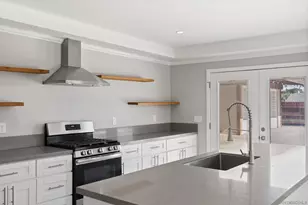 9003 Davenrich St, San Diego, CA 91977 - Photo 6