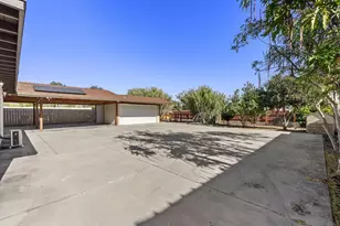 9003 Davenrich St, San Diego, CA 91977 - Photo 34