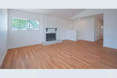  6837 Forum St, San Diego, CA 92111 - Photo 4