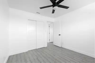 4411 Carib Ct, San Diego, CA 92117 - Photo 18
