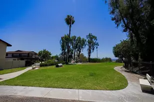 8166 Paradise Valley Ct, Spring Valley, CA 91977 - Photo 20