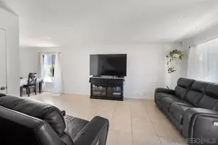 8166 Paradise Valley Ct, Spring Valley, CA 91977 - Photo 2