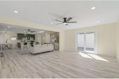  559 Glencrest Dr, San Diego, CA 92139 - Photo 10