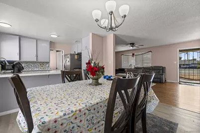 560 Hart Street, Hemet, CA 92543 - Photo 6