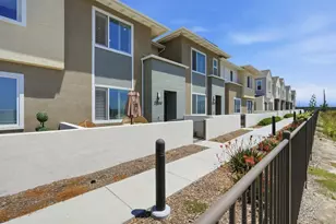 2044 Bluestone Cir, Chula Vista, CA 91913 - Photo 30