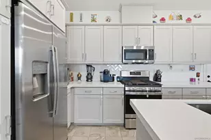 2044 Bluestone Cir, Chula Vista, CA 91913 - Photo 6