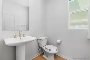 1512 Wingwood, Vista, CA 92083 - Photo 20