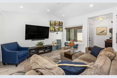  4739 Gardenia Street, Oceanside, CA 92057 - Photo 18