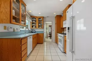 11355 Middle Ridge Terrace, San Diego, CA 92128 - Photo 12