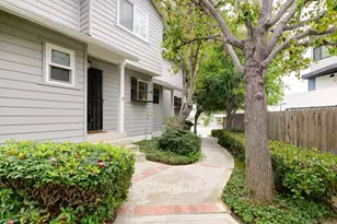 1994 Diamond, San Diego, CA 92109 - Photo 2