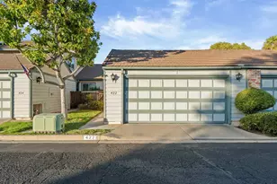 422 Devonshire Glen, Escondido, CA 92027 - Photo 2