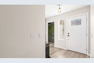  422 Devonshire Gln, Escondido, CA 92027 - Photo 6