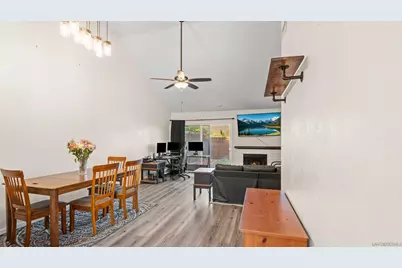  422 Devonshire Gln, Escondido, CA 92027 - Photo 8