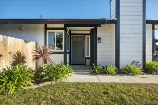 742 Foxwood, Oceanside, CA 92057 - Photo 2