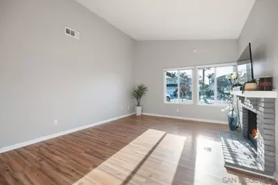  742 Foxwood, Oceanside, CA 92057 - Photo 4