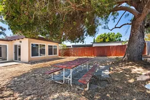 4581 Chinook, San Diego, CA 92117 - Photo 44