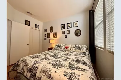  992 S Country Glen Way, Anaheim, CA 92808 - Photo 32