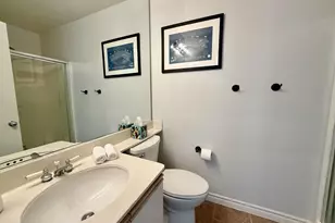 992 S Country Glen Way, Anaheim, CA 92808 - Photo 28