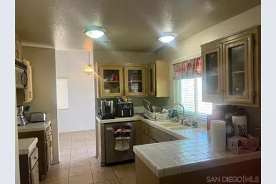  12003 Redwood Dr, Fontana, CA 92337 - Photo 2