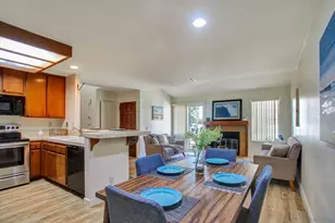 4230 Porte de Palmas, San Diego, CA 92122 - Photo 1