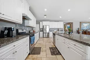 34880 Windwood Glen Ln, Murrieta, CA 92563 - Photo 8