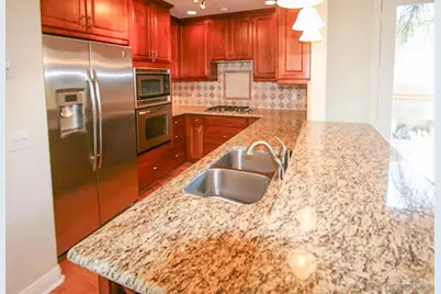  3951 Sequoia Street, San Diego, CA 92109 - Photo 4
