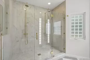 5137 San Aquario Dr, San Diego, CA 92109 - Photo 6