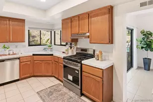 11330 Alejo, San Diego, CA 92124 - Photo 16