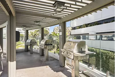  1760 Avenida Del Mundo #101 & #110, Coronado, CA 92118 - Photo 66