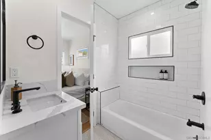 2552-2556 B St, San Diego, CA 92102 - Photo 28