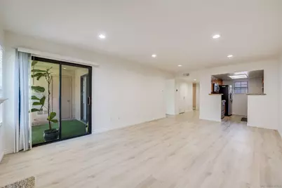  12051 Alta Carmel Ct #208, San Diego, CA 92128 - Photo 4