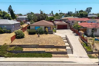  3040 E 18th St, National City, CA 91950 - Photo 2