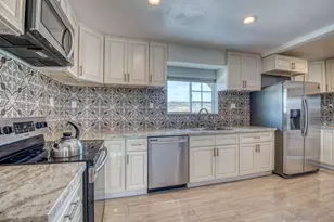 45050 Camaron Rd, Temecula, CA 92590 - Photo 16