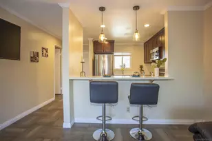 7545 Charmant, San Diego, CA 92122 - Photo 6