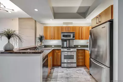  350 11th Ave #323, San Diego, CA 92101 - Photo 2