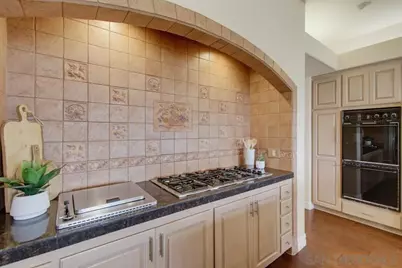  18103 Via Ascenso, Rancho Santa Fe, CA 92067 - Photo 16