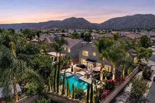 23997 Pepperleaf St, Murrieta, CA 92562 - Photo 2